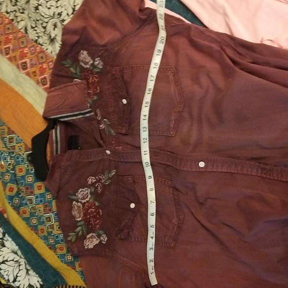 SUPER UNIQUE AFFLICTION! MISSING 1 BUTTON - Picture 9 of 9